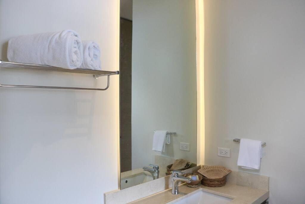 Brand New Condo With Rooftop Pool Косумель Экстерьер фото